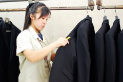 公司定做工作服如何檢查質(zhì)量好壞？